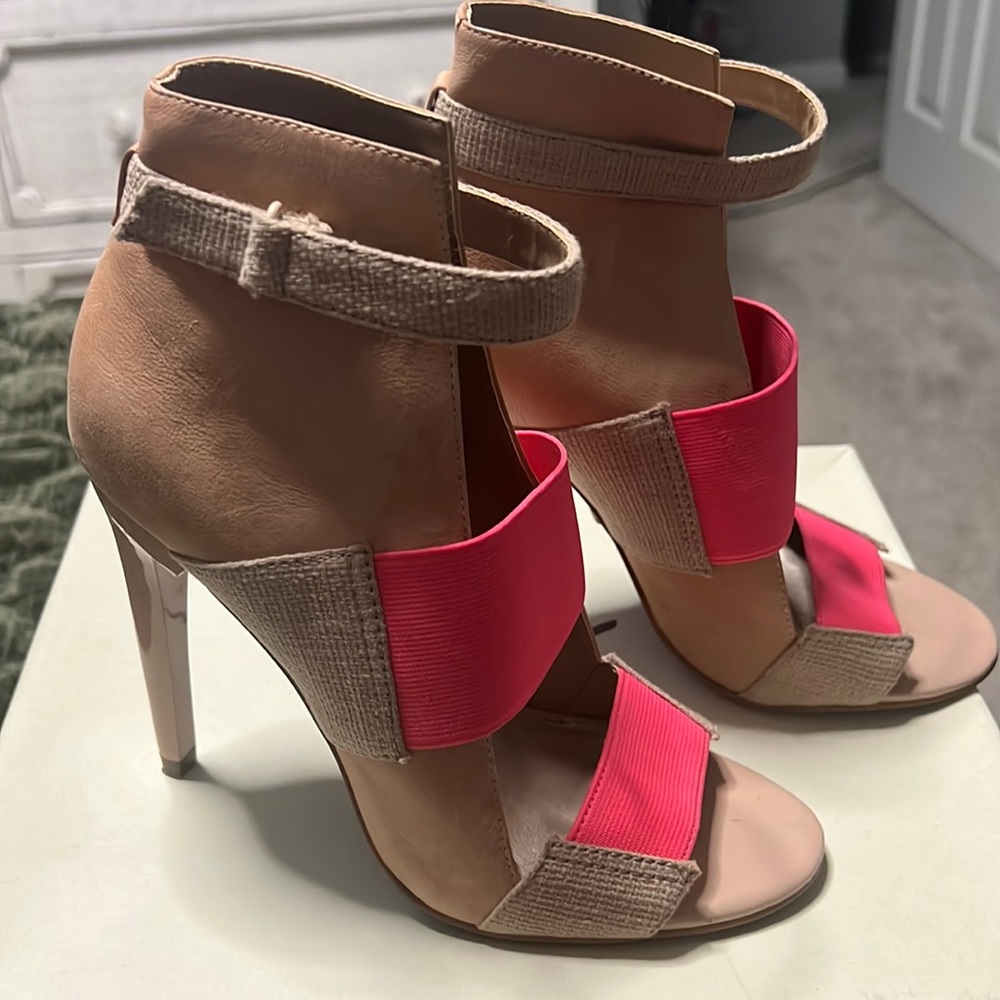 Sizzling hot pink heels